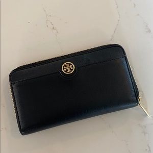 Tory Burch Wallet